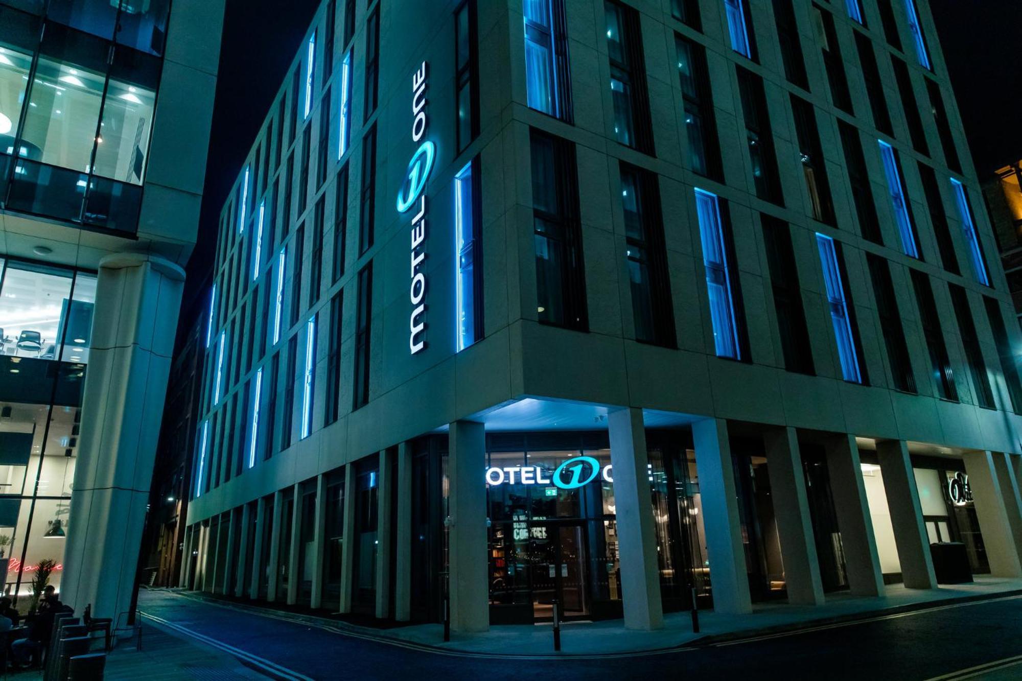 Motel One Manchester-St. Peter'S Square Ngoại thất bức ảnh